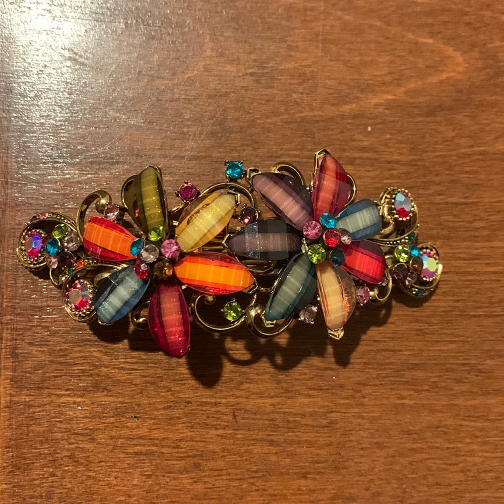 39.) chic Flower Hair Barette